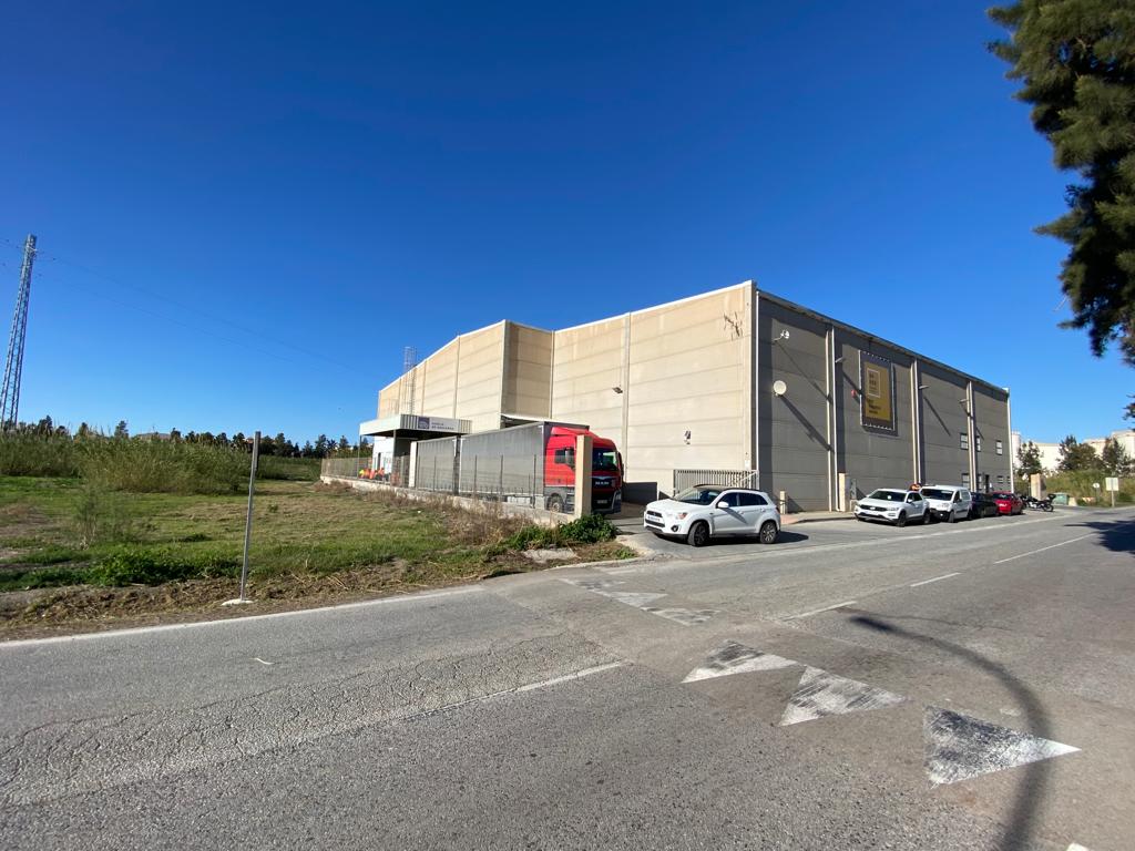 Una empresa de la ZAL del Puerto de Motril amplía sus actuales instalaciones